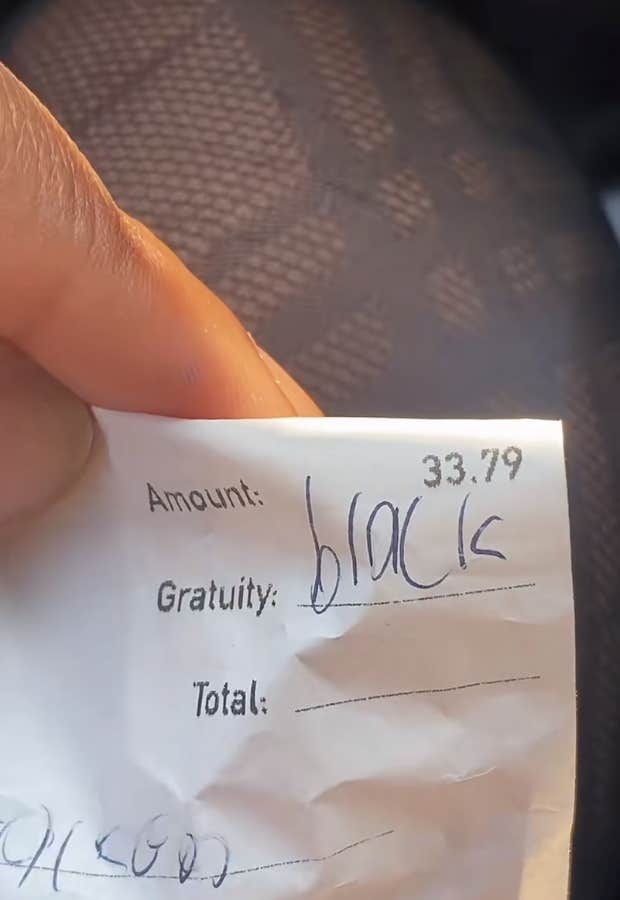 Waitress Confronts Teens Who Wrote The Word 'Black' On The Gratuity Line Instead Of Leaving A Tip