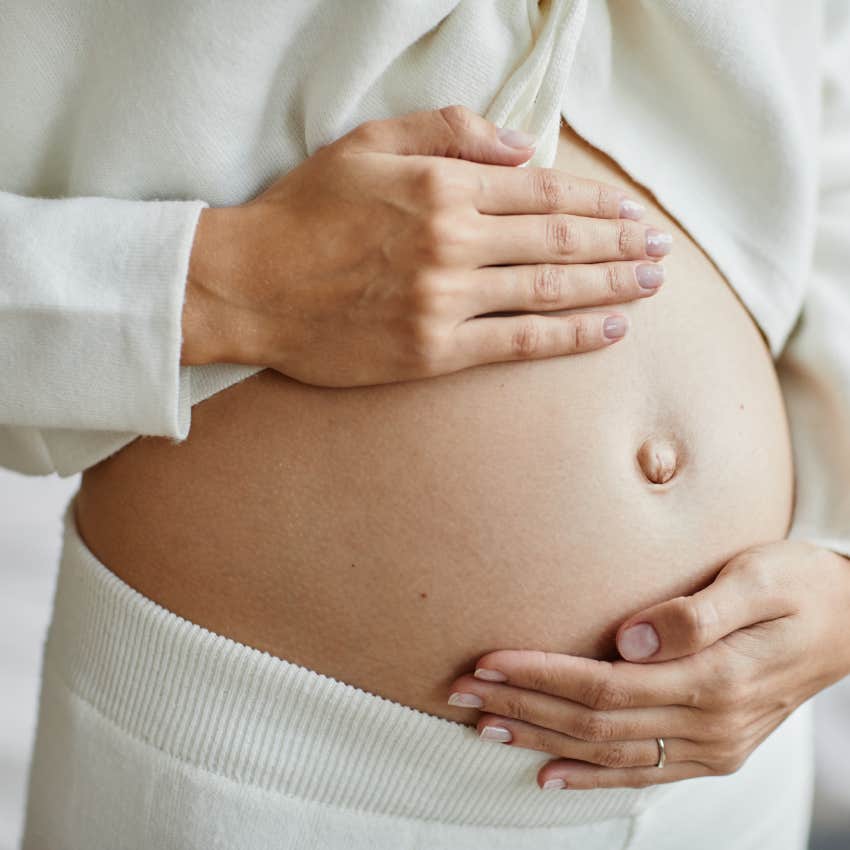 man admits he doesn't love the idea of his wife having a medicated birth and tries to convince her not to