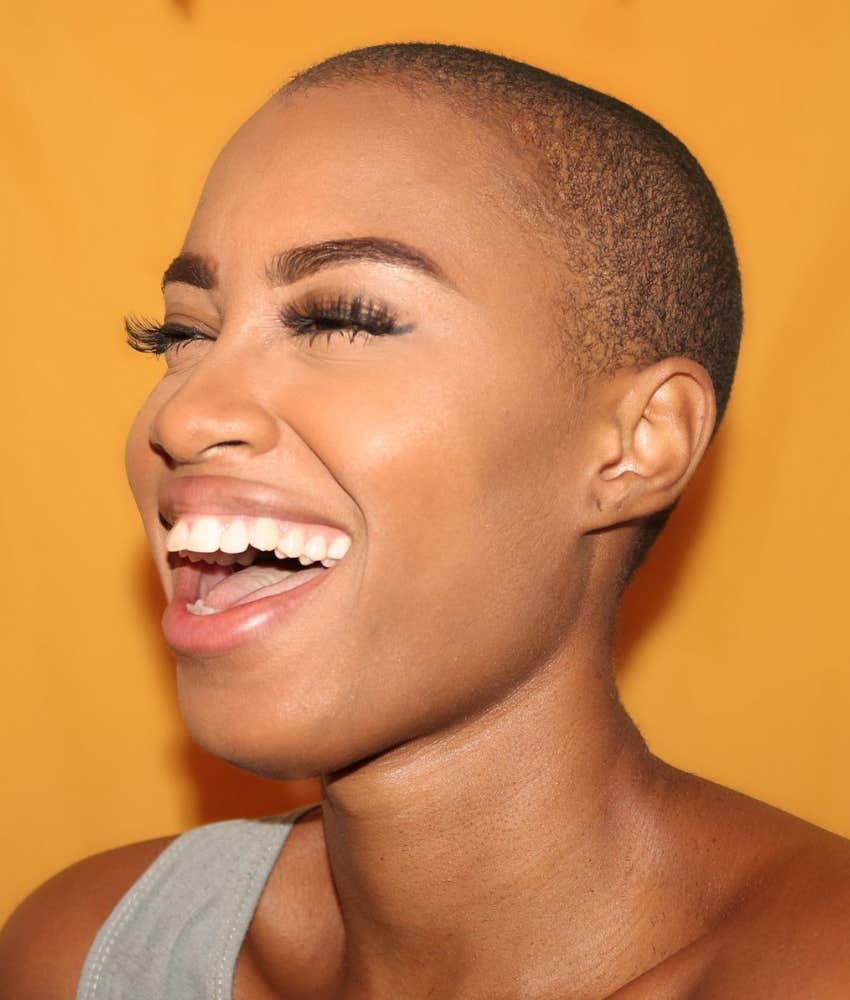 5 Often Overlooked Signs People Think You're Attractive