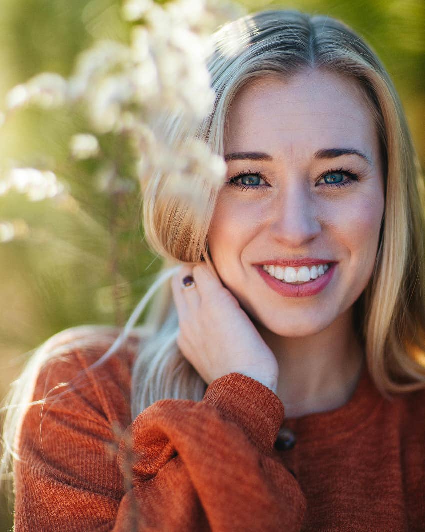 9 Signs You're A Hot Girl And People Think You're Very Attractive