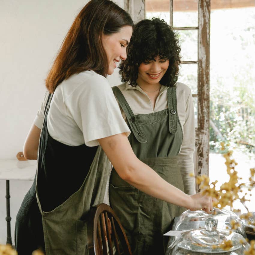 Server Explains Why She's Done Tipping Other Servers 20 Percent